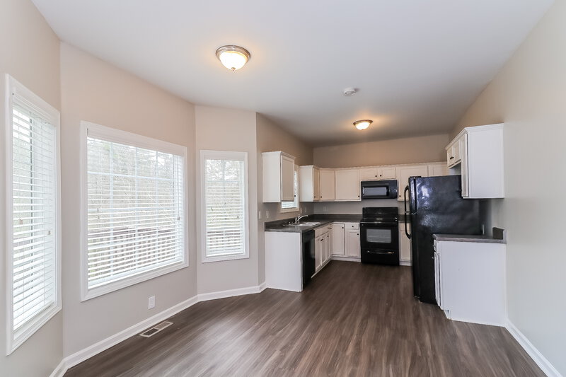 2,780/Mo, 36 Hickory Holw SW Cartersville, GA 30120 Kitchen View 2