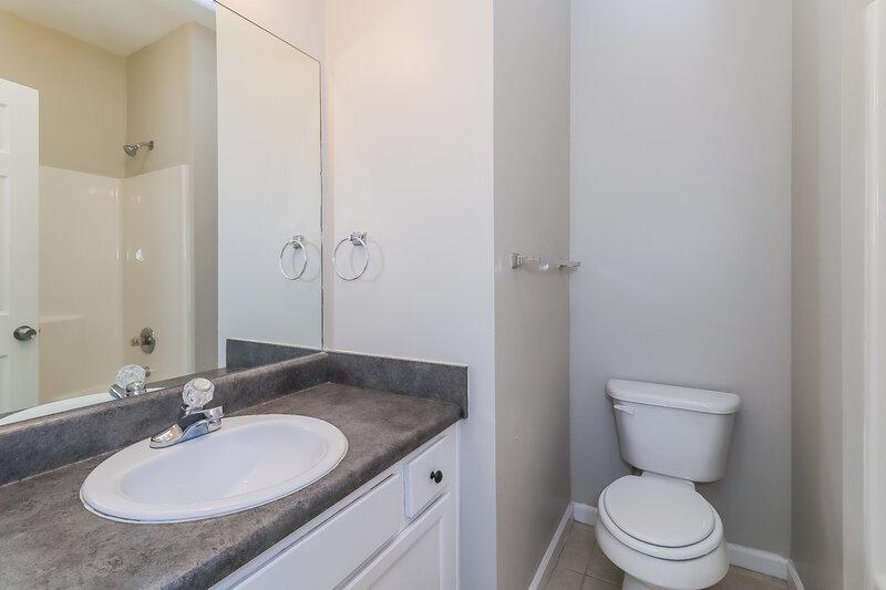 2,780/Mo, 36 Hickory Holw SW Cartersville, GA 30120 Bathroom View