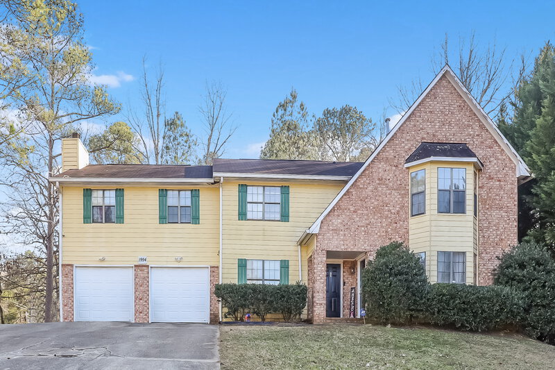 1,390/Mo, 1994 Banks Way Unit 1 College Park, GA 30349 External View