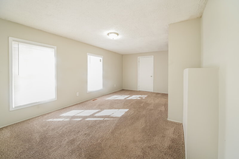 1,655/Mo, 44 Arnold Road Cartersville, GA 30120 Main Bedroom View