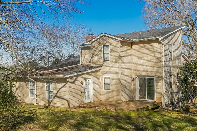 1,655/Mo, 44 Arnold Road Cartersville, GA 30120 Rear View