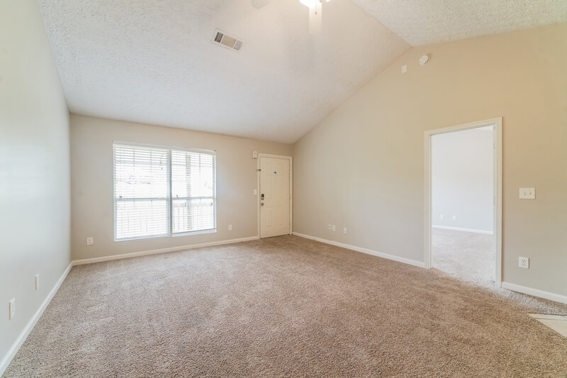 1,800/Mo, 5519 Denny Dr College Park, GA 30349 Misc View 4