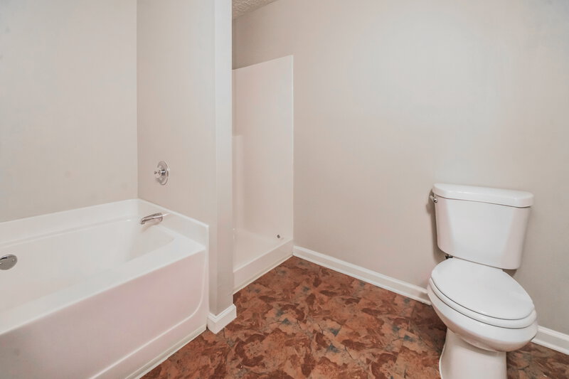 1,800/Mo, 5519 Denny Dr College Park, GA 30349 Misc View 11