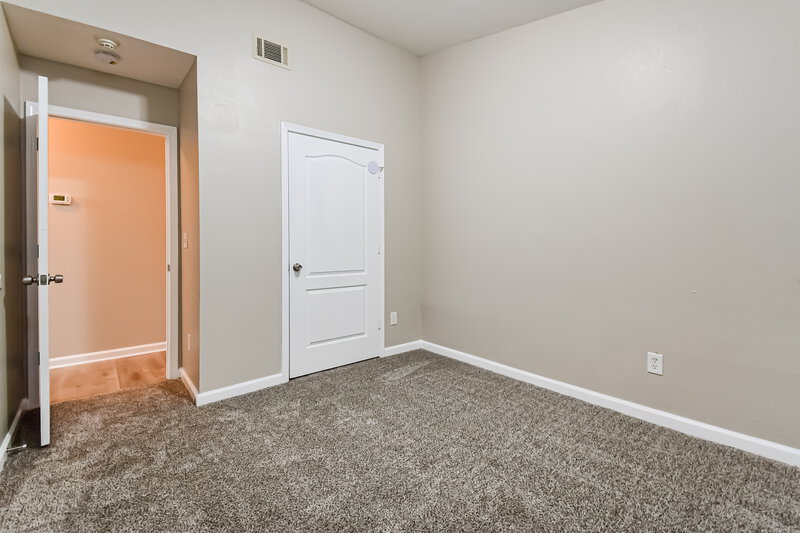 1,815/Mo, 2813 Windsor Forrest Ct College Park, GA 30349 Bedroom View 3