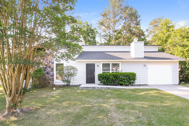 1,800/Mo, 3500 Keels Lane College Park, GA 30349 External View