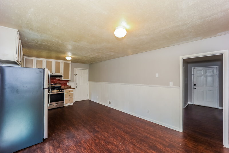 2,200/Mo, 3840 Benchmark College Park, GA 30349 Misc View 3