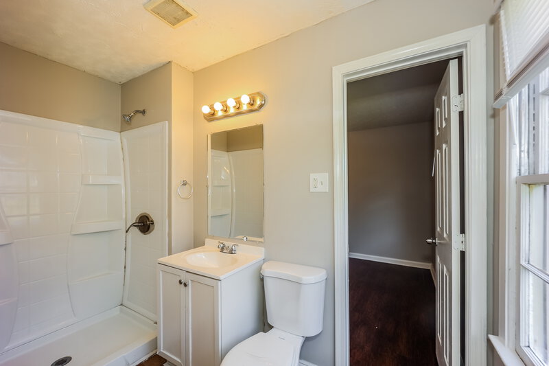 2,200/Mo, 3840 Benchmark College Park, GA 30349 Misc View 12