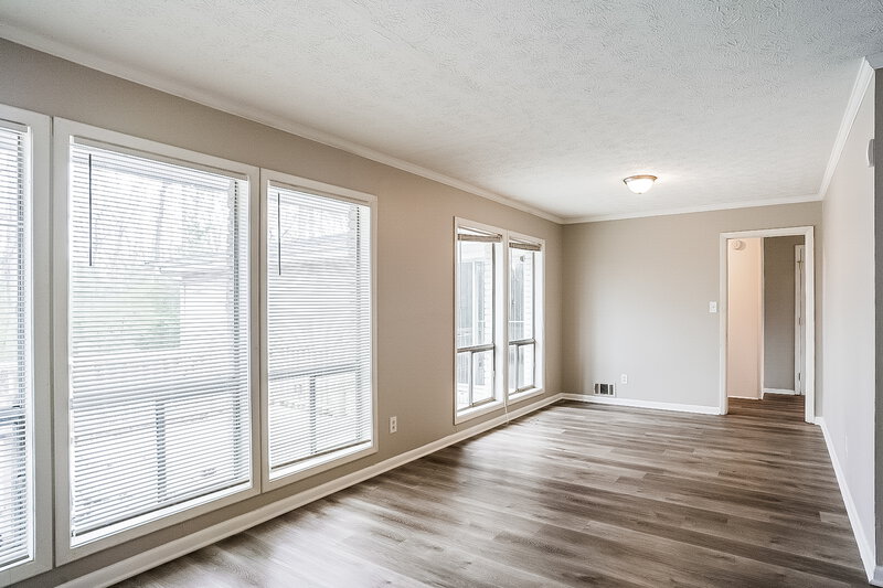 0/Mo, 5235 Koweta Rd College Park, GA 30349 Family Room View