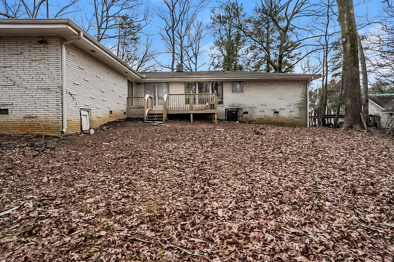 0/Mo, 5235 Koweta Rd College Park, GA 30349 Rear View