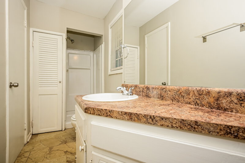 1,595/Mo, 5720 Old Bill Cook Rd College Park, GA 30349 Misc View 8