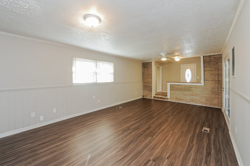 1,700/Mo, 4218 Almach Ave Conley, GA 30288 Family Room View 2