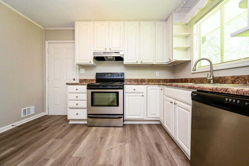 1,810/Mo, 2372 ROLLING ROCK Drive Conley, GA 30288 Kitchen View