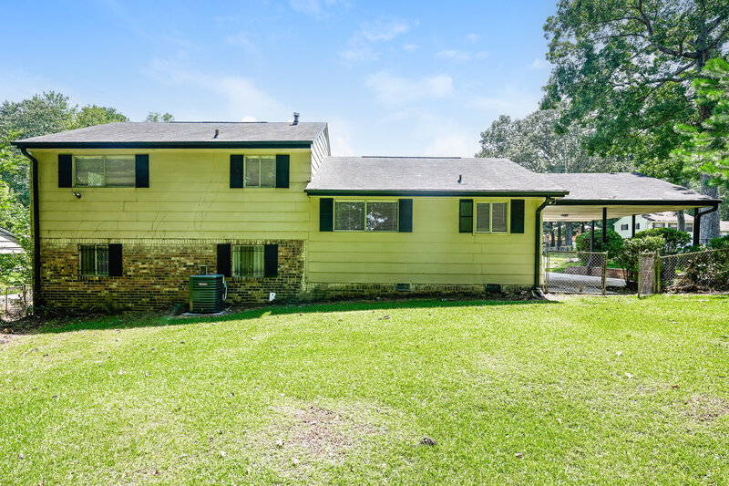 1,810/Mo, 2372 ROLLING ROCK Drive Conley, GA 30288 Rear View