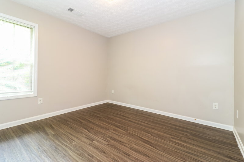 1,665/Mo, 1000 Weatherwood Pl Conyers, GA 30012 Bedroom View 3