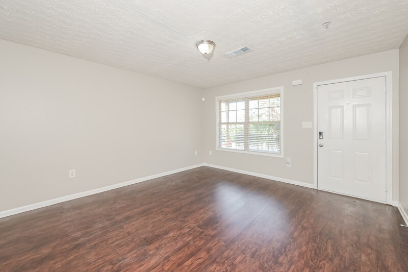 1,655/Mo, 1012 Weatherwood Pl Conyers, GA 30012 Living Room View