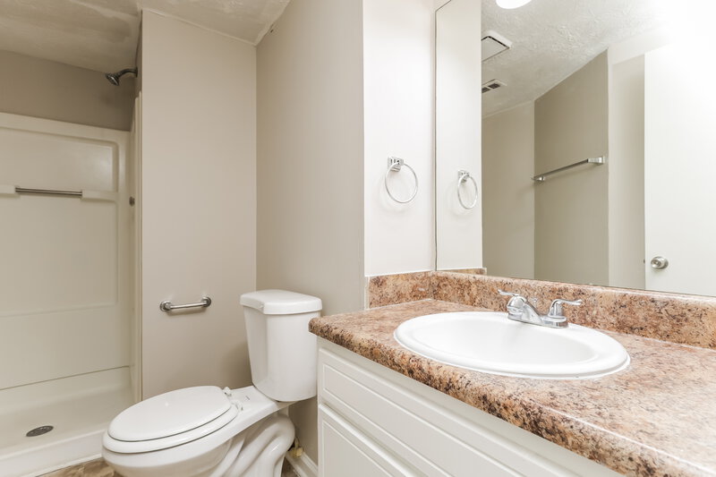 1,975/Mo, 1513 Melody Ridge Court Conyers, GA 30012 Bathroom View