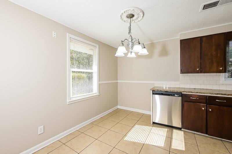 1,410/Mo, 1255 Redmon St Conyers, GA 30012 Dining Room View