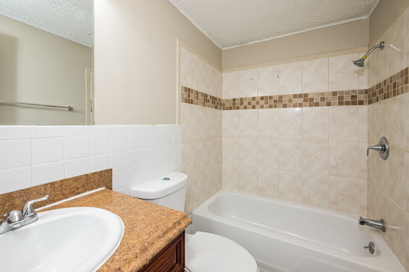 1,410/Mo, 1255 Redmon St Conyers, GA 30012 Main Bathroom View