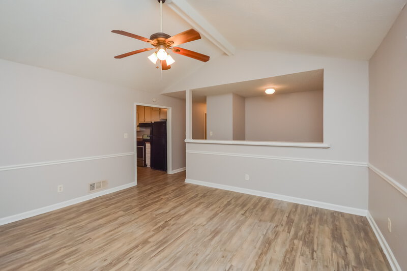 2,830/Mo, 1589 Cherry Hill Ln Conyers, GA 30094 Living Room View 2
