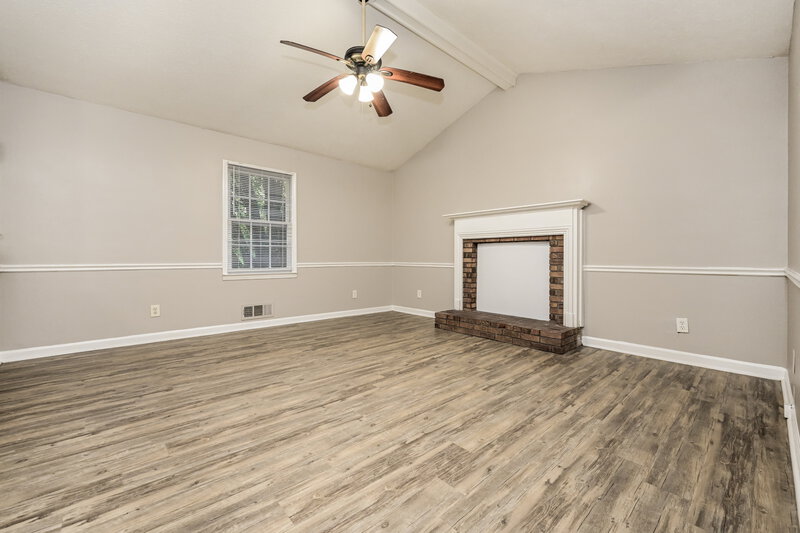 1,935/Mo, 1589 Cherry Hill Ln SW Conyers, GA 30094 Living Room View