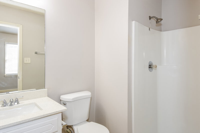1,495/Mo, 1651 Winchester Way Conyers, GA 30013 Bathroom View 2