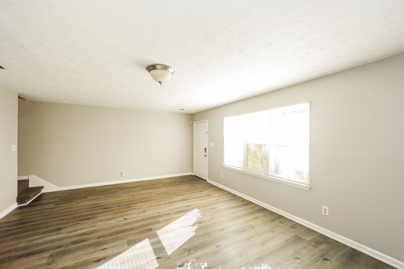 1,395/Mo, 2130 Country Walk Unit A Conyers, GA 30013 Living Room View 3