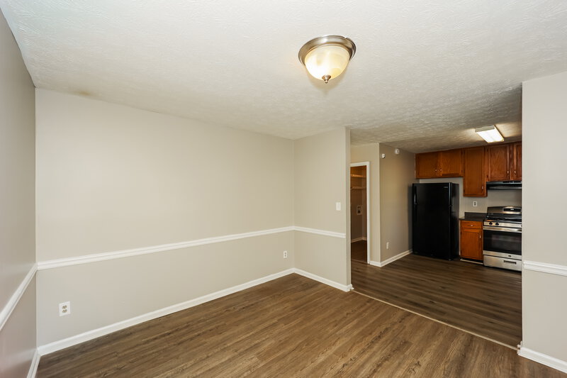1,395/Mo, 2130 Country Walk Unit A Conyers, GA 30013 Dining Room View 2