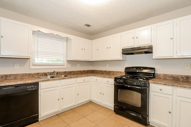 1,525/Mo, 2809 Briar Hill Ln SE Unit A Conyers, GA 30013 Misc View 5