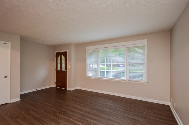 1,815/Mo, 990 Woodbridge Dr NE Conyers, GA 30012 Misc View 2