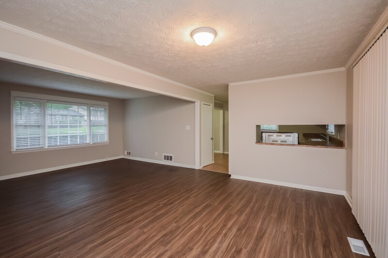 1,815/Mo, 990 Woodbridge Dr NE Conyers, GA 30012 Misc View 3