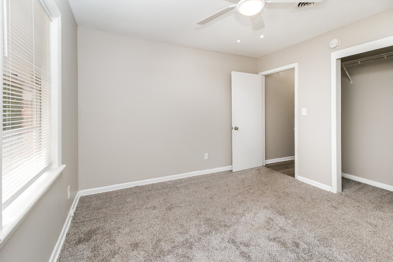 1,395/Mo, 5141 Hillside Dr Covington, GA 30014 Main Bedroom View