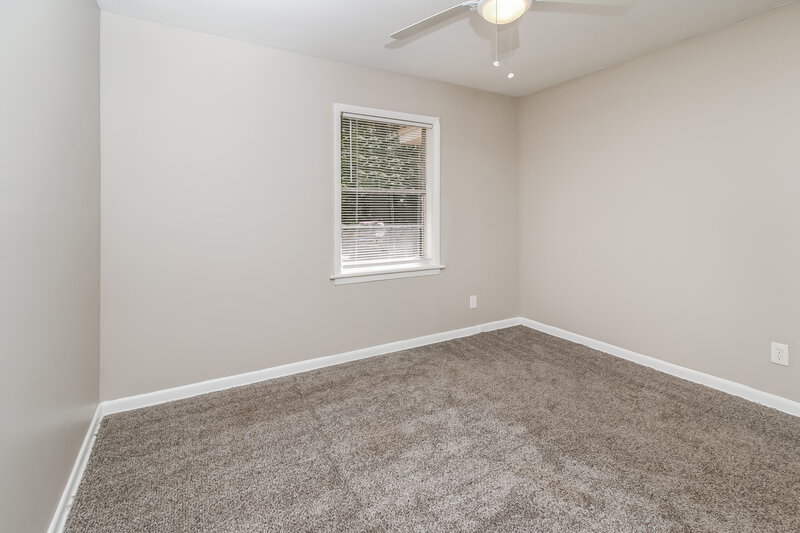 1,395/Mo, 5141 Hillside Dr Covington, GA 30014 Bedroom View 2