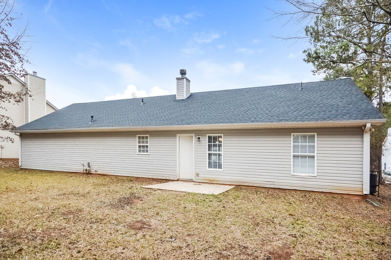2,460/Mo, 8224 Sterling Ln Covington, GA 30014 Rear View