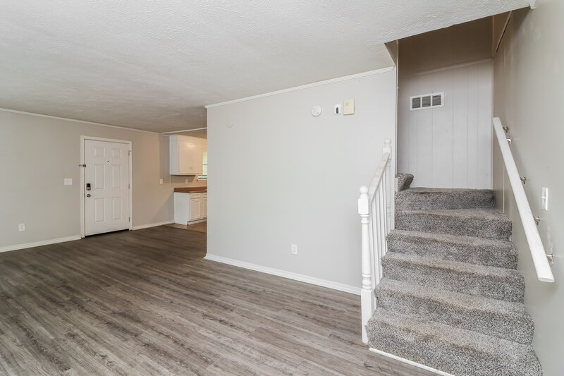 1,365/Mo, 9050A Spillers Dr SW Covington, GA 30014 Living Room View 2