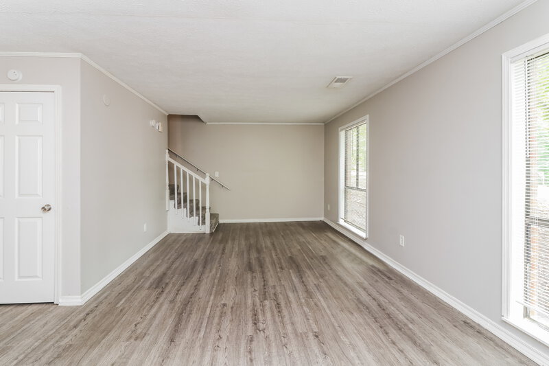 1,365/Mo, 9050A Spillers Dr SW Covington, GA 30014 Living Room View 3
