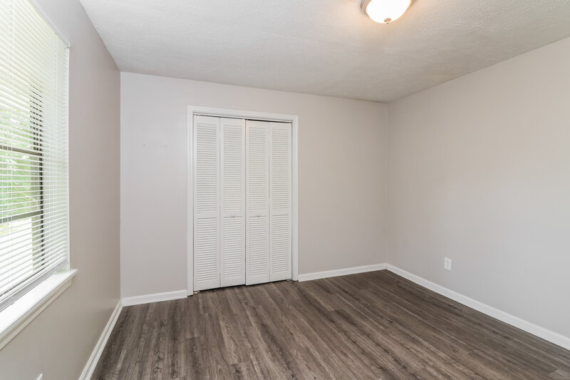 1,365/Mo, 9050A Spillers Dr SW Covington, GA 30014 Main Bedroom View 2