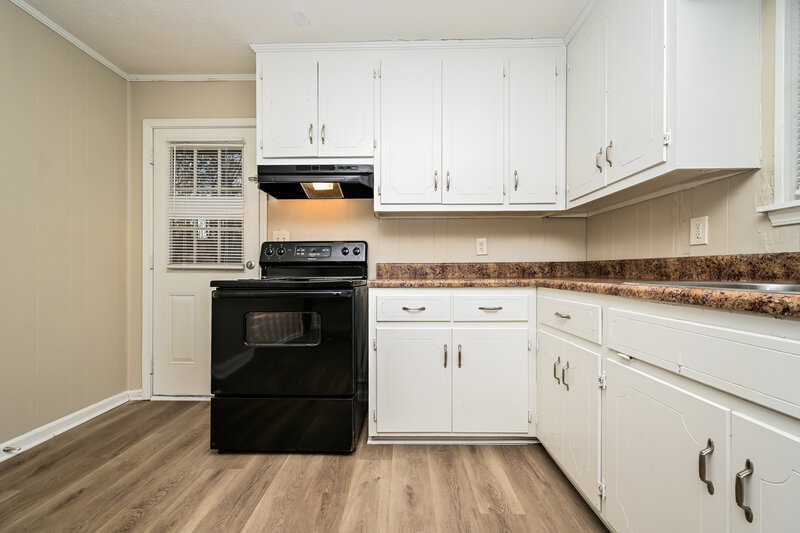 1,225/Mo, 9050B Spillers Dr SW Covington, GA 30014 Misc View 6