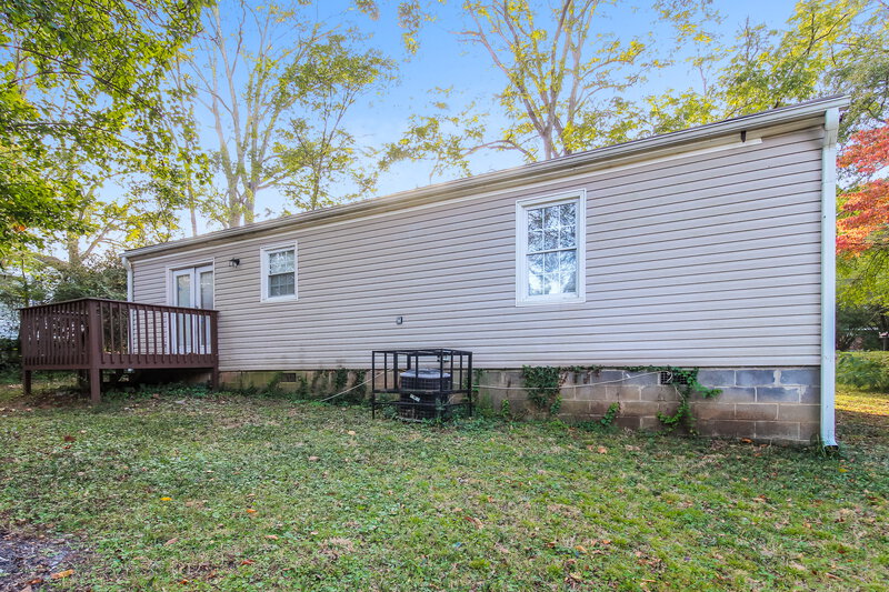 1,660/Mo, 1352 PEACHCREST Drive Decatur, GA 30032 Rear View