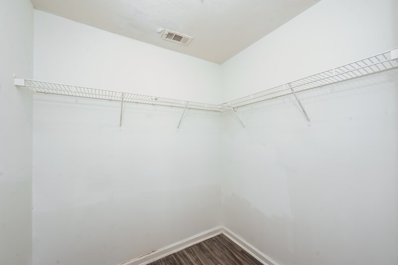 1,500/Mo, 1551 EASTERN SUNRISE Decatur, GA 30034 Walk In Closet View