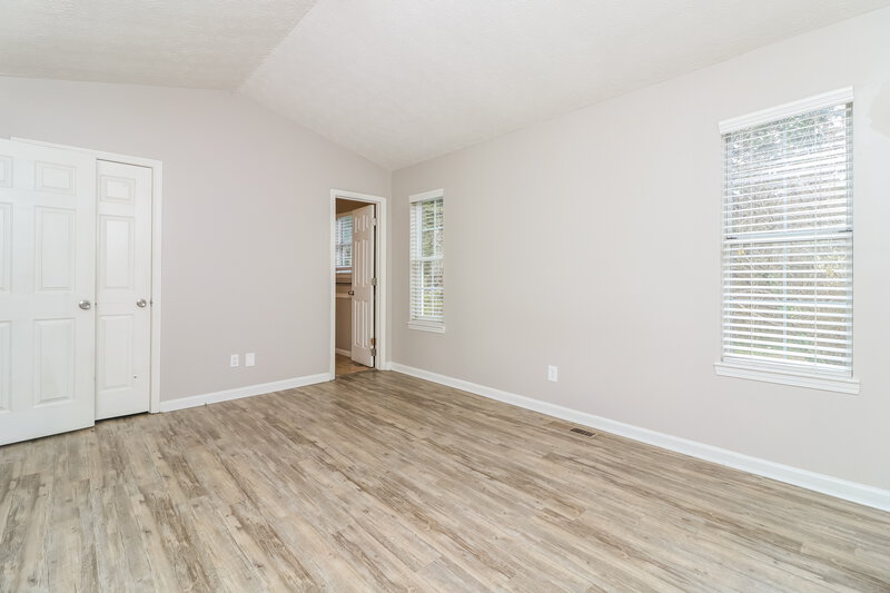 0/Mo, 523 White Pines Drive Dallas, GA 30157 Main Bedroom View