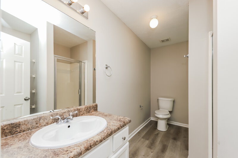 1,750/Mo, 222 Fairview Oak Dallas, GA 30157 Bathroom View