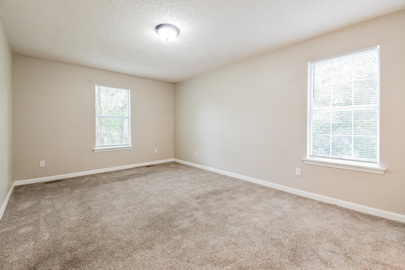 1,855/Mo, 23 Park Ave W Dallas, GA 30157 Main Bedroom View