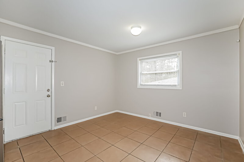 0/Mo, 1762 GRETNA GREEN Way Decatur, GA 30035 Dining Room View