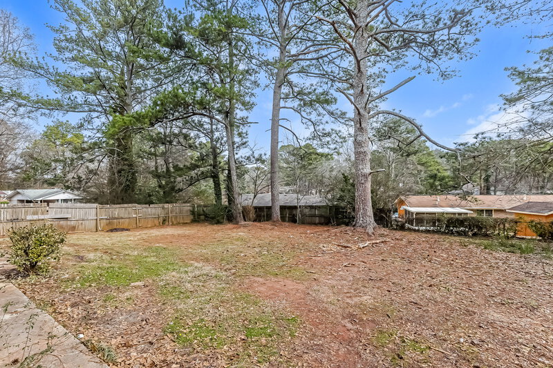 0/Mo, 1762 GRETNA GREEN Way Decatur, GA 30035 Exterior View