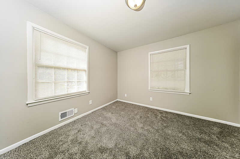 1,520/Mo, 2107 HILTON Drive Decatur, GA 30035 Bedroom View 2