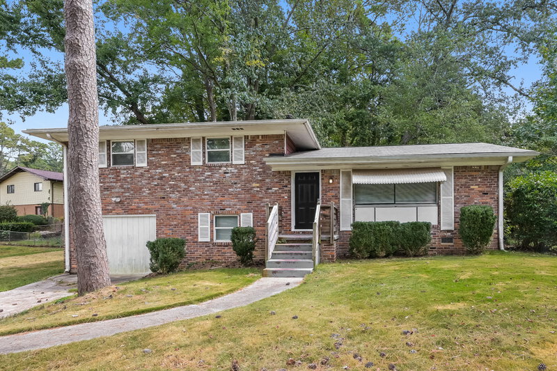 2,620/Mo, 2230 KILARNEY Road Decatur, GA 30032 External View