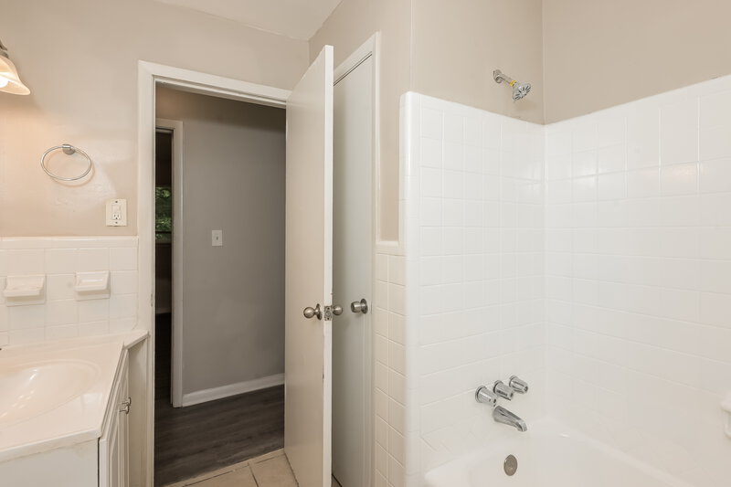 2,620/Mo, 2230 KILARNEY Road Decatur, GA 30032 Misc View 10