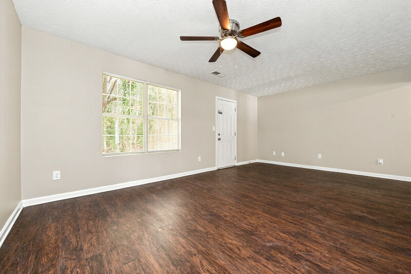 1,705/Mo, 3819 Waldrop Ln Decatur, GA 30034 Living Room View