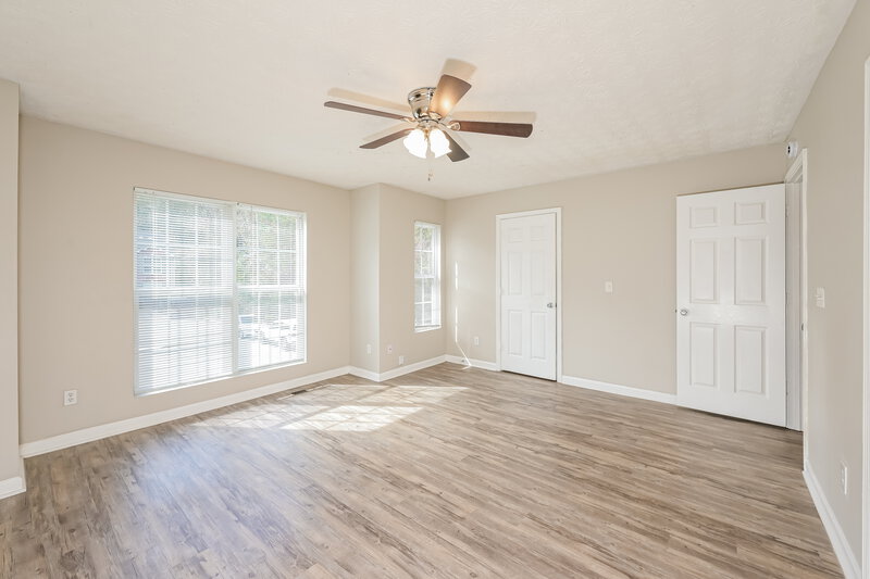2,240/Mo, 3915 Waldrop Ln Decatur, GA 30034 Main Bedroom View