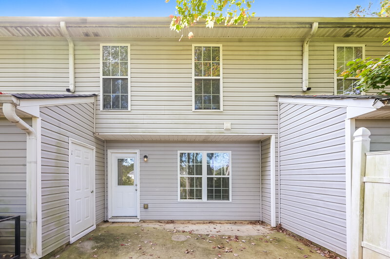 2,240/Mo, 3915 Waldrop Ln Decatur, GA 30034 Rear View